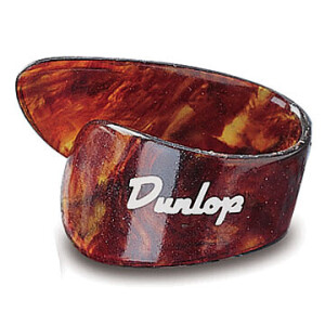 Dunlop Daumenpick Medium